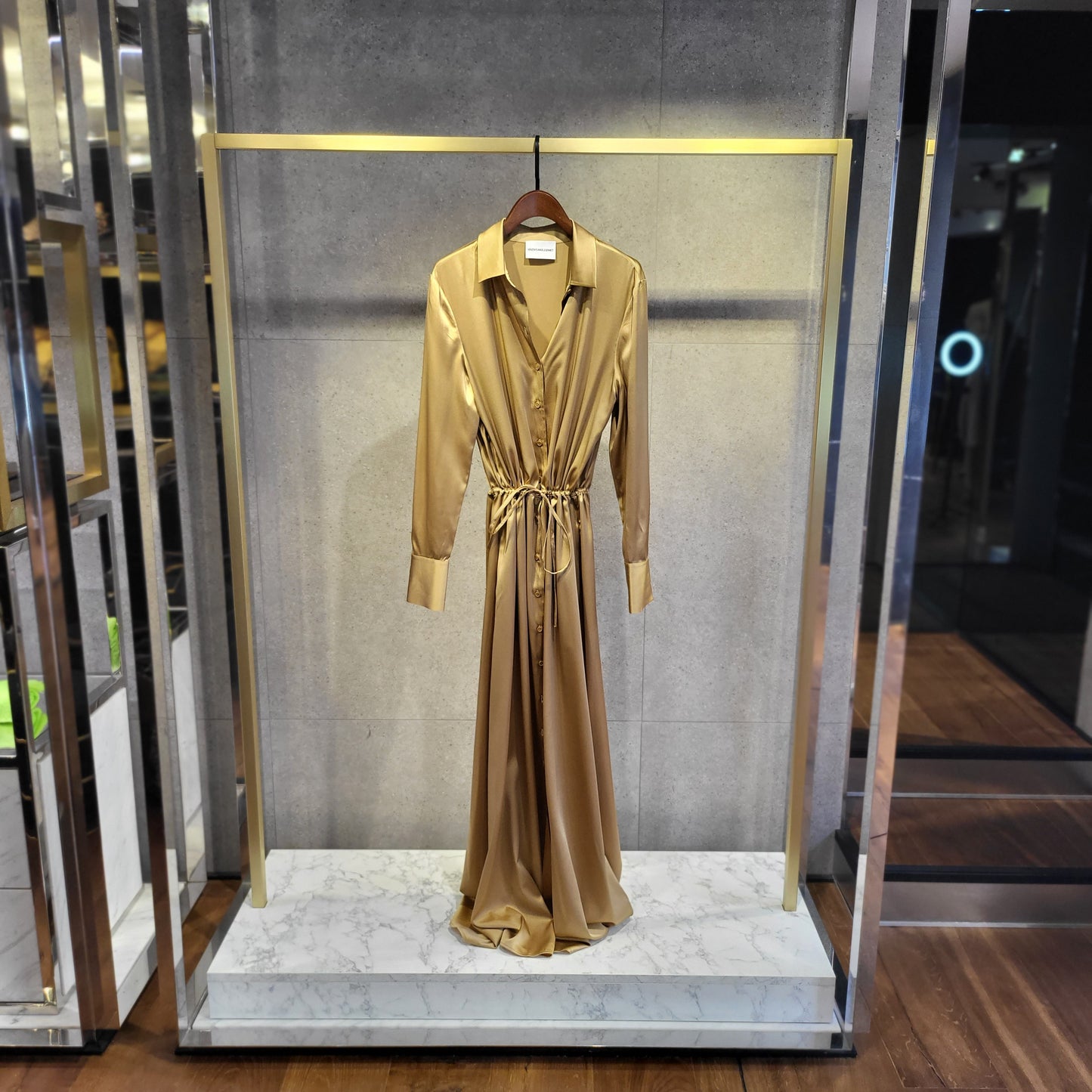 ROBE CHEMISE EN SOIE UNI HERZEN'S ANGELEGENHEIT