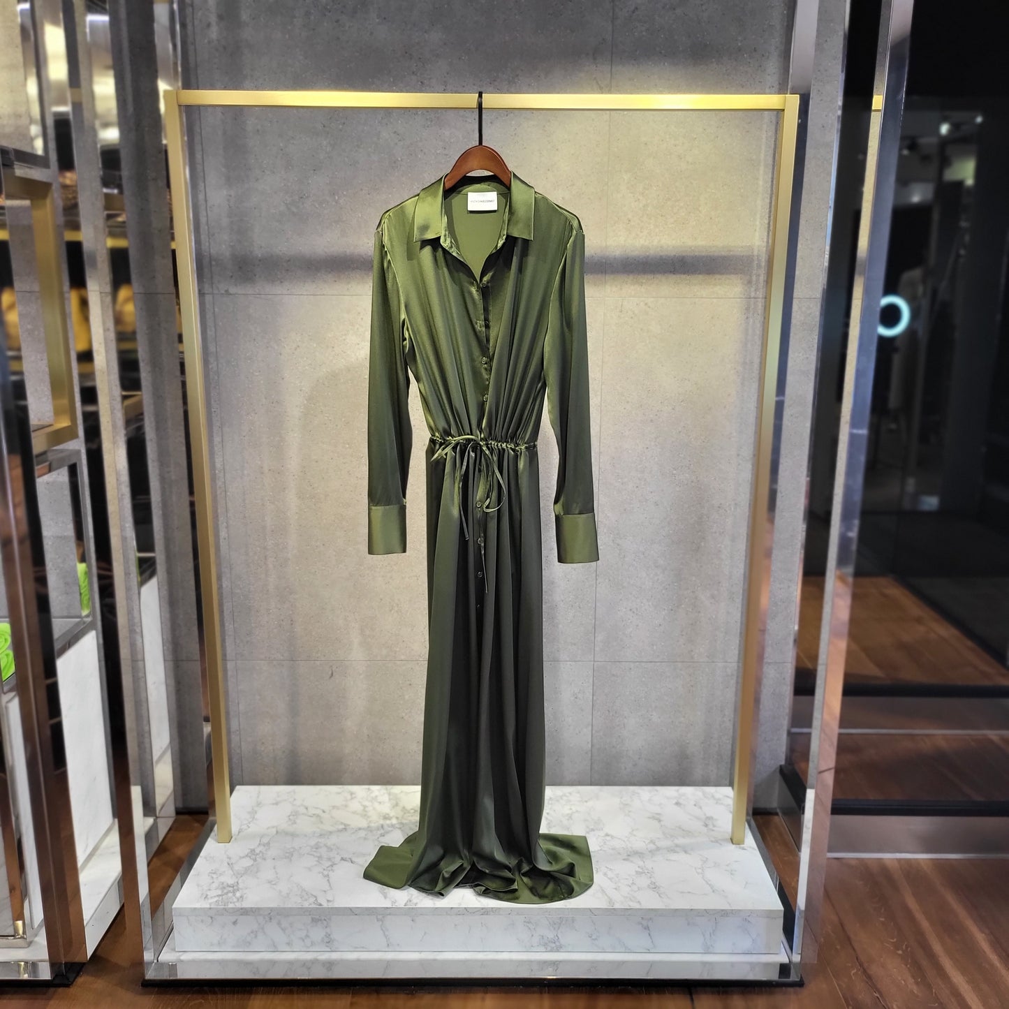 ROBE CHEMISE EN SOIE UNI HERZEN'S ANGELEGENHEIT