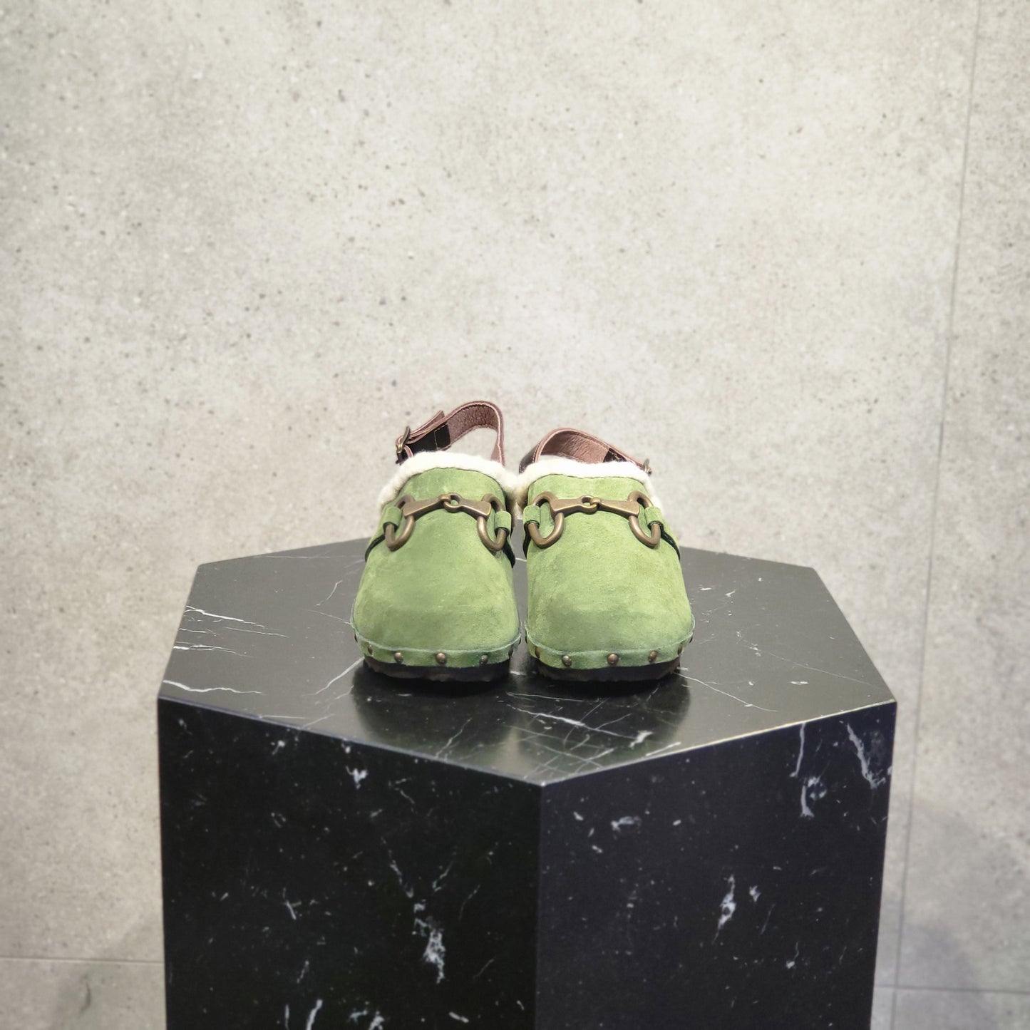 SABOTS SUEDOIS EN DAIM