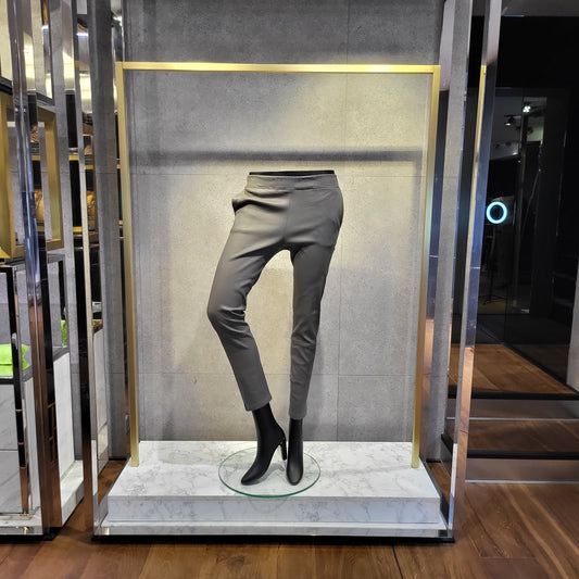 CHINO EN CUIR GRIS