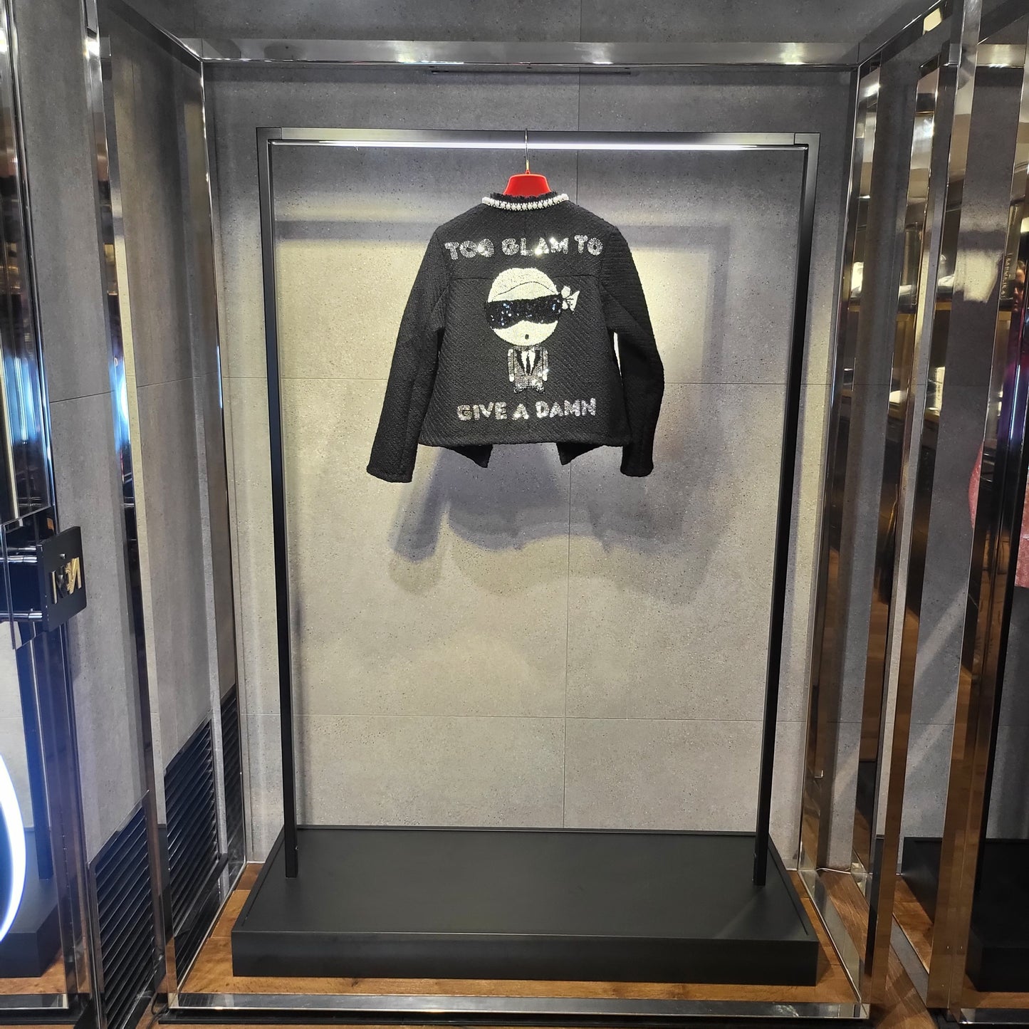"TOO GLAM" TWEET JACKET